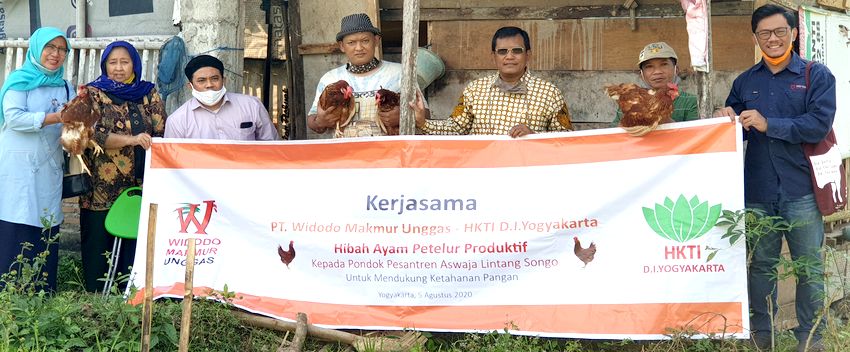 HKTI Yogyakarta Salurkan Bantuan Ayam Petelur