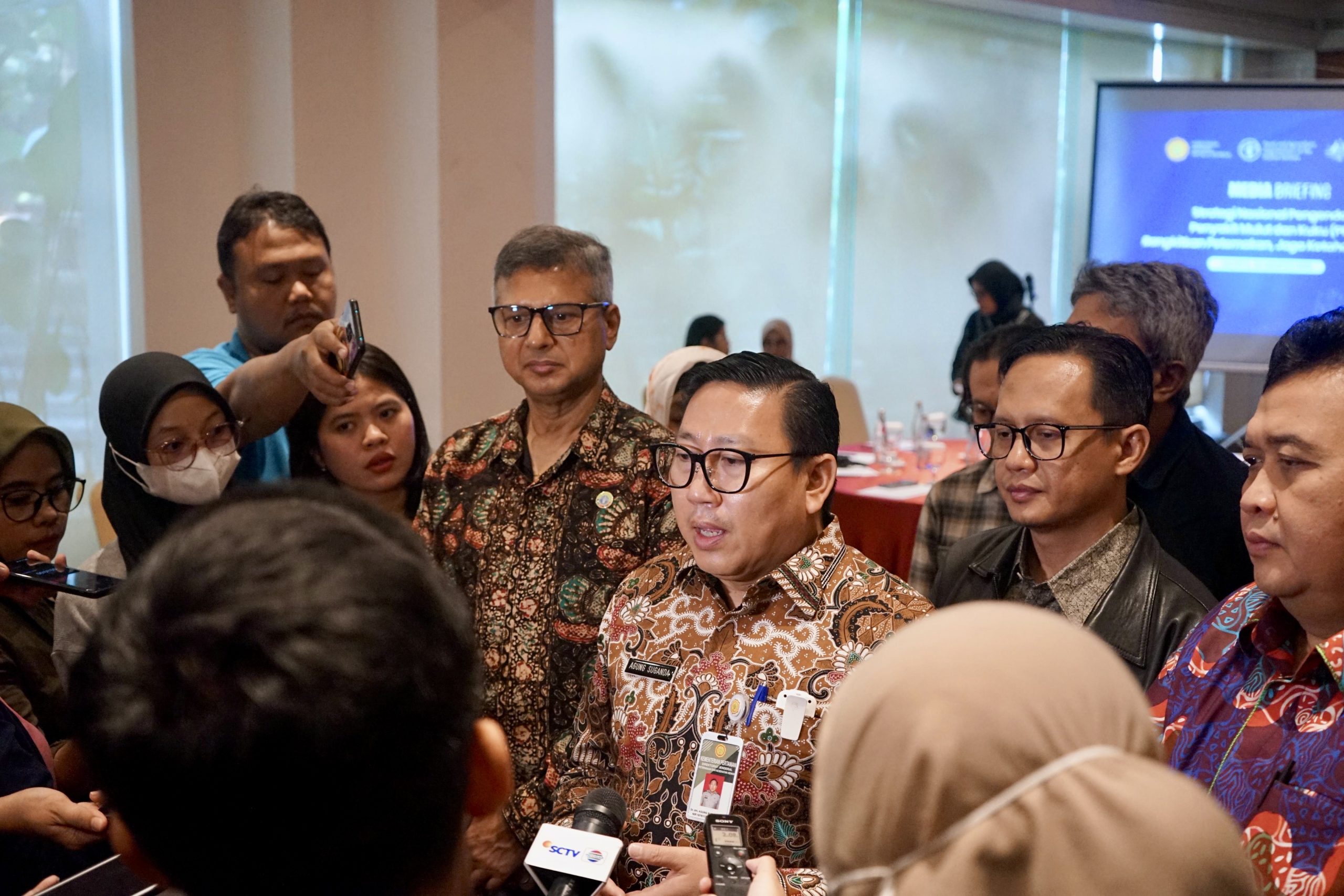 Kementan, FAO & Australia Sinergi dalam Pemberantasan PMK 6 1f9d0e50 a3ed 40a2 b5a7 9bf08299b419 scaled