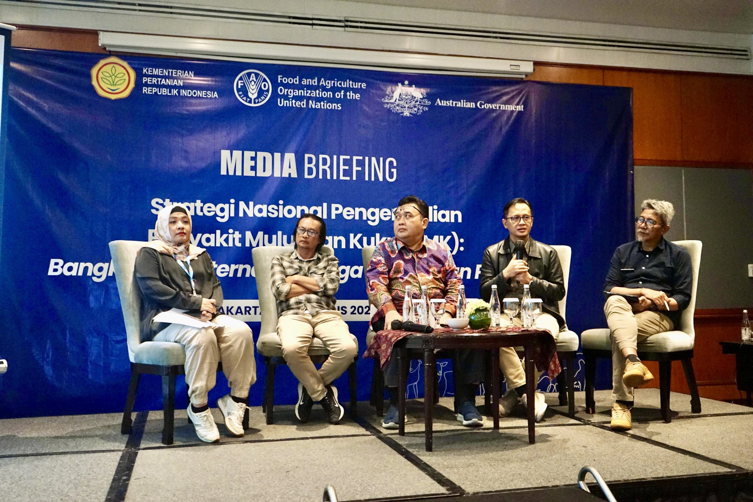 Kementan, FAO & Australia Sinergi dalam Pemberantasan PMK 4 8619620e cd2d 4a62 aca2 7f12082cf80f scaled