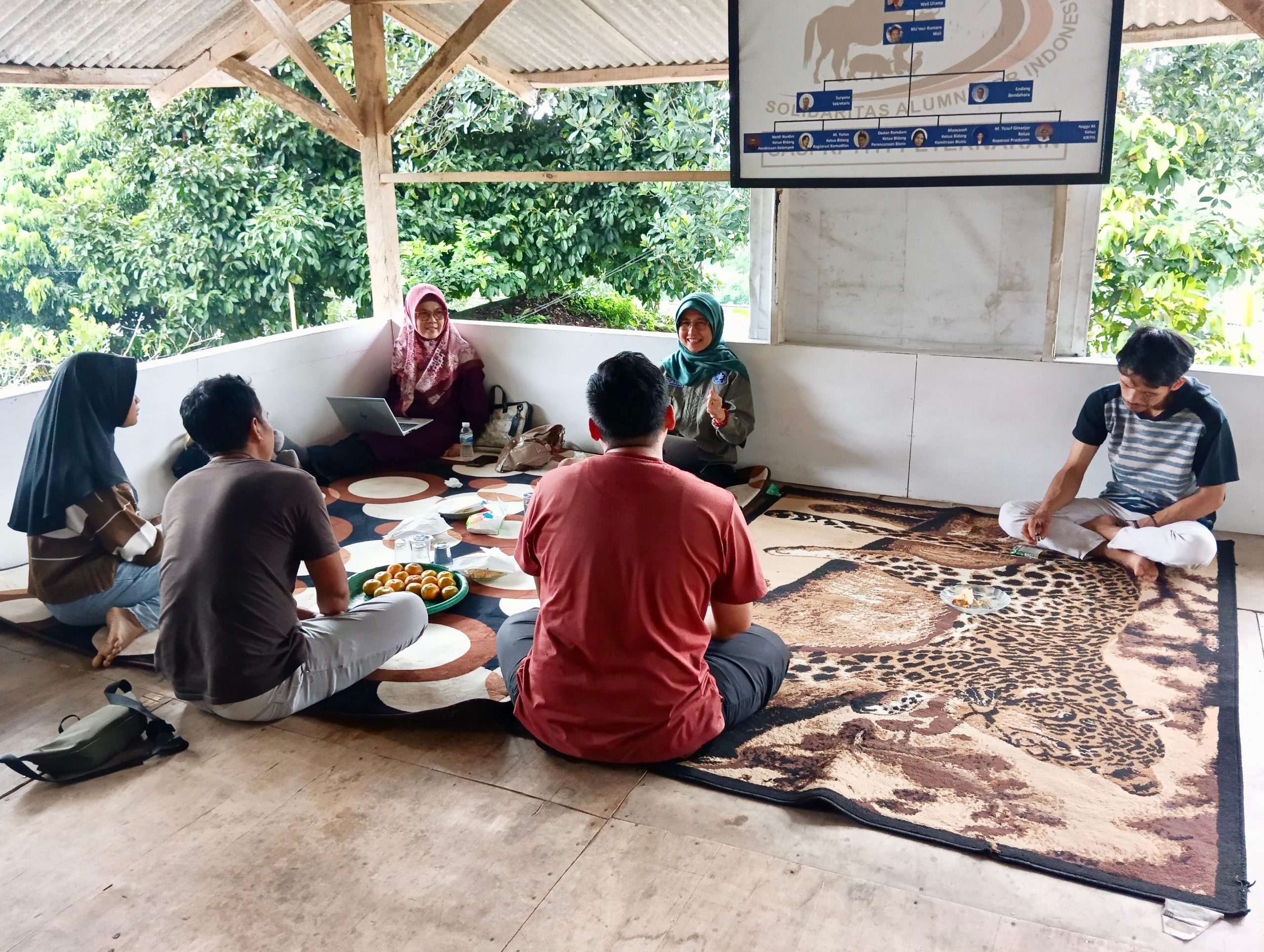 Peternak Rakyat Go Digital: Inovasi, Jejaring, dan Advokasi Alumni SPR IPB