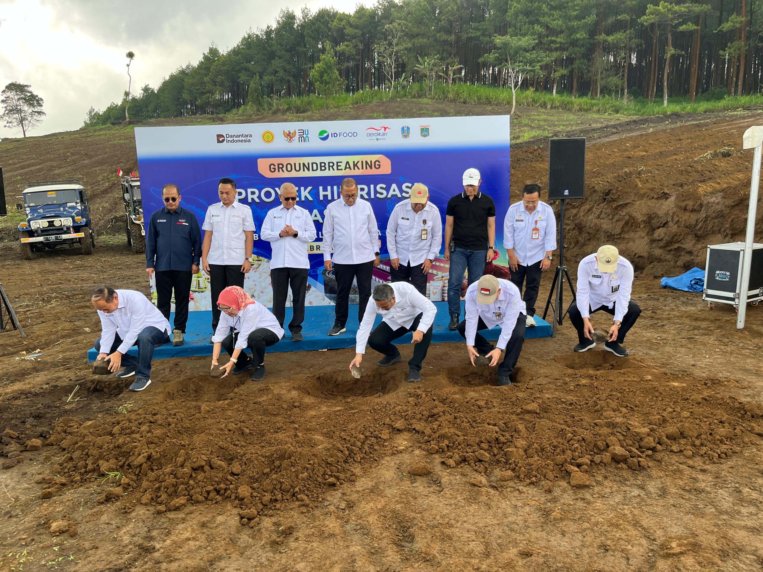 Groundbreaking Hilirisasi Ayam di 6 Titik Nasional