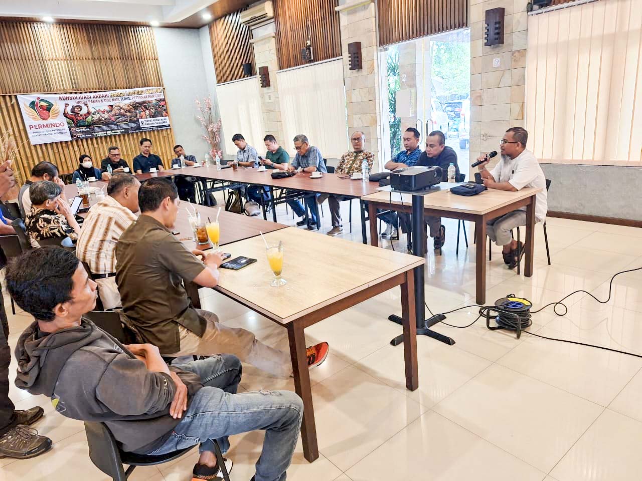 Permindo Mengajak Asosiasi Peternak Unggas untuk Menjaga Stabilitas Harga Ayam 4 WhatsApp Image 2026 05 21 at 10.56.11
