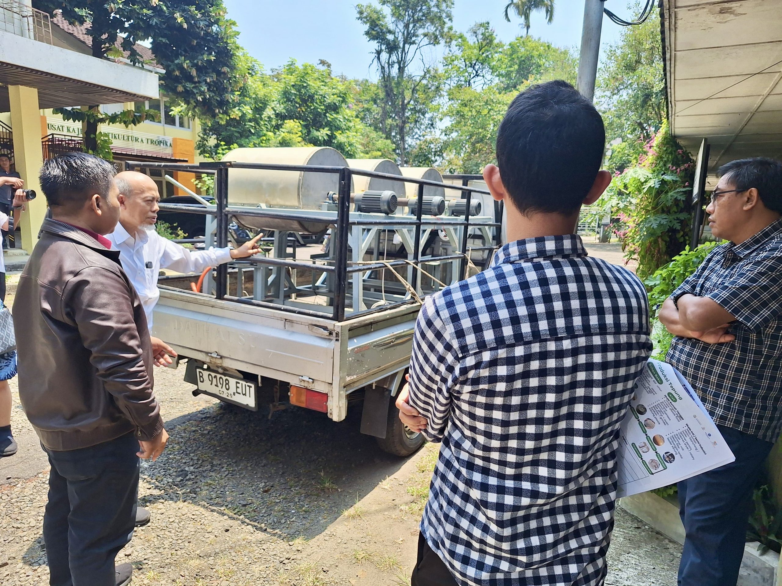 CENTRAS Kembangkan Model Bisnis Maggot Inti-Plasma 5 3022018f a4b2 4b6b 85f5 385f9c376555 scaled