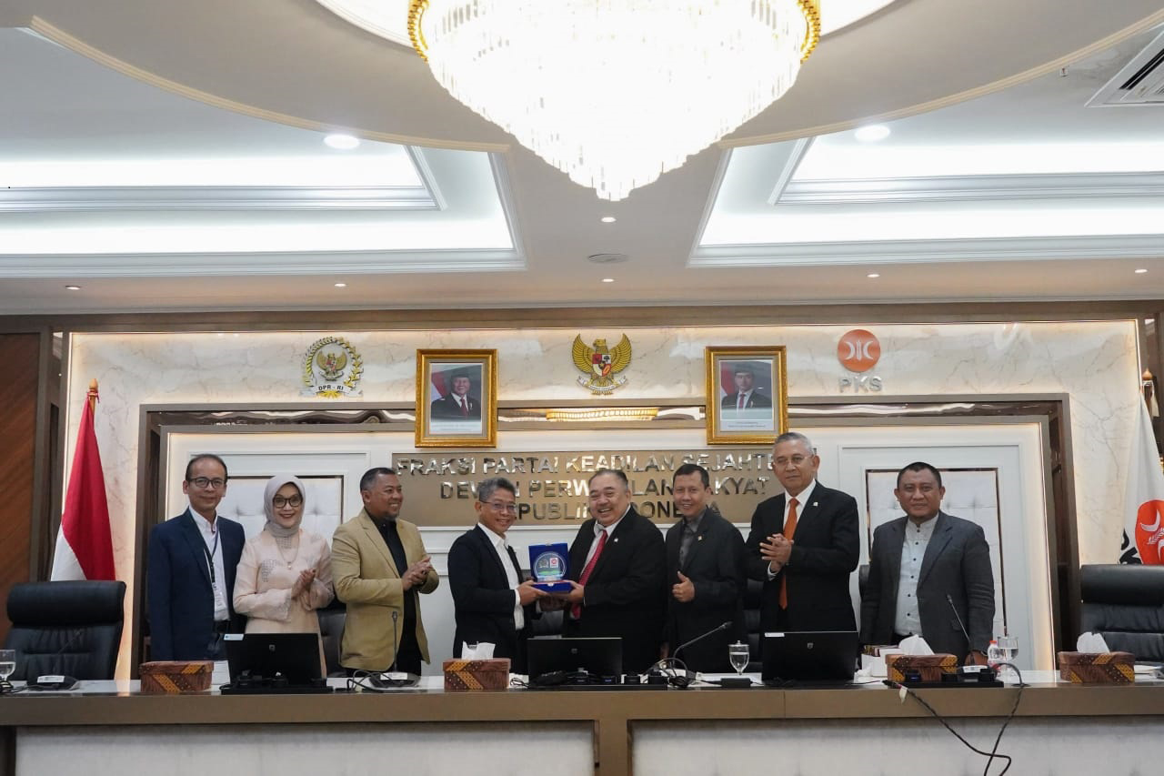Ketum PDHI Jatim 2 Audiensi ke DPR RI Fraksi PKS
